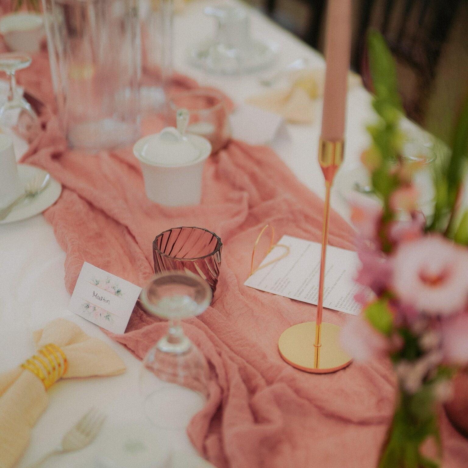 0d569fe2-8d38-4bc5-8db8-6a5c41bf6868